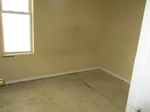 6835 S Champlain Ave, Chicago, IL 60637 photo 11