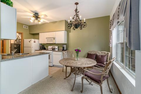 4055 Oak Tree Ln, Plainfield, IL 60586 photo 11