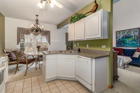 4055 Oak Tree Ln, Plainfield, IL 60586 photo 10