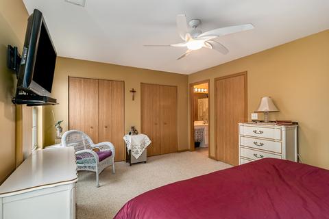 4055 Oak Tree Ln, Plainfield, IL 60586 photo 17