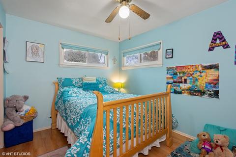 80 Des Plaines Ln, Hoffman Estates, IL 60169 photo 13