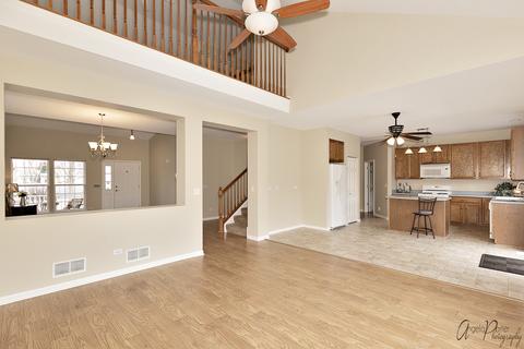 31673 N Pineview Blvd, Lakemoor, IL 60050 photo 8