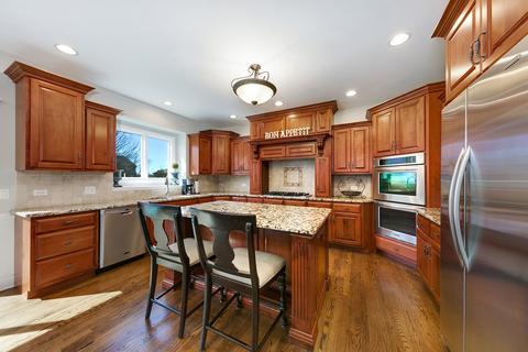 11613 Century Cir, Plainfield, IL 60585 photo 9