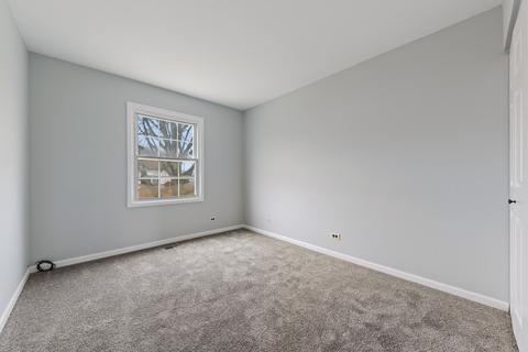 254 E Country Dr, Bartlett, IL 60103 photo 16