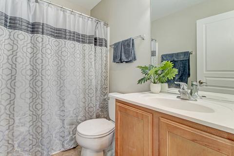 2446 Emily Ln, Elgin, IL 60124 photo 20
