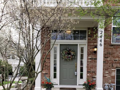 2446 Emily Ln, Elgin, IL 60124 photo 2
