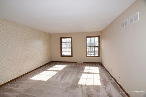 696 Grange Ct, Wheaton, IL 60189 photo 22