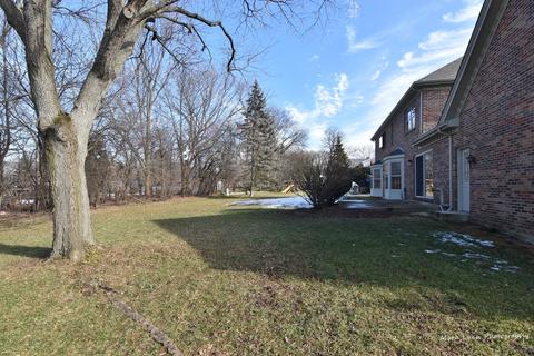 696 Grange Ct, Wheaton, IL 60189 photo 32