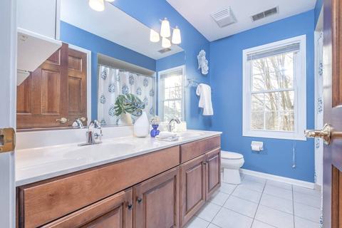 2075 Eldorado Dr, Geneva, IL 60134 photo 17