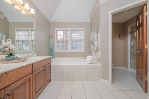 2075 Eldorado Dr, Geneva, IL 60134 photo 13
