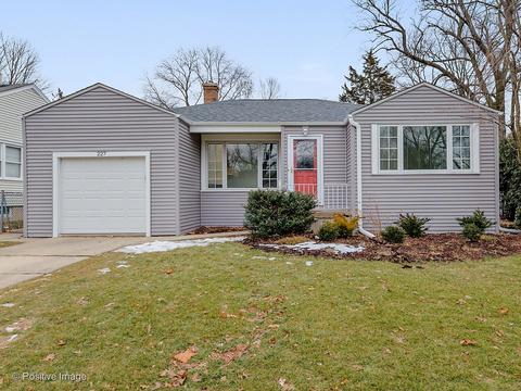 227 S Summit St, Wheaton, IL 60187 photo 1