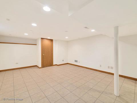 227 S Summit St, Wheaton, IL 60187 photo 12