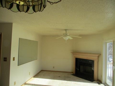 8312 Nolan St, Harvard, IL 60033 photo 16