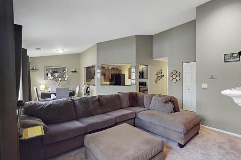 1620 Hadley Ct #B2, Wheeling, IL 60090 photo 4