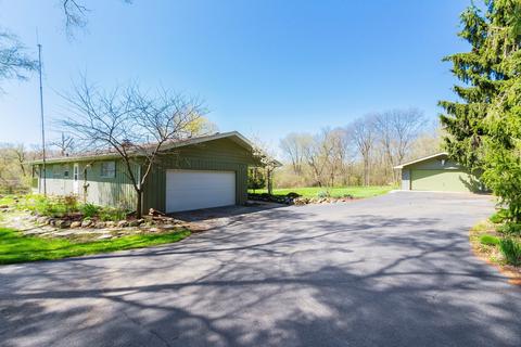 3213 E Solon Rd, Richmond, IL 60071 photo 2