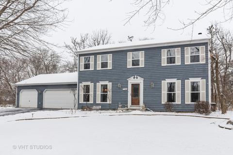 31 W740 Russell Rd, Wayne, IL 60184 photo 1
