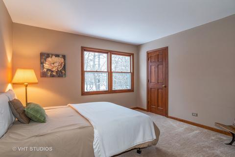 31 W740 Russell Rd, Wayne, IL 60184 photo 9