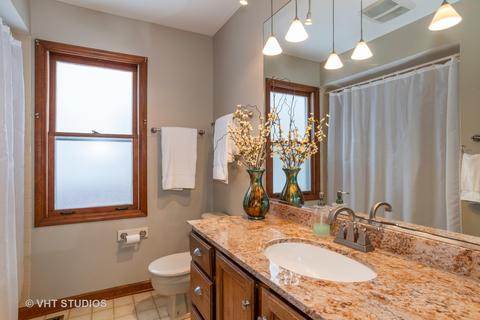 31 W740 Russell Rd, Wayne, IL 60184 photo 8