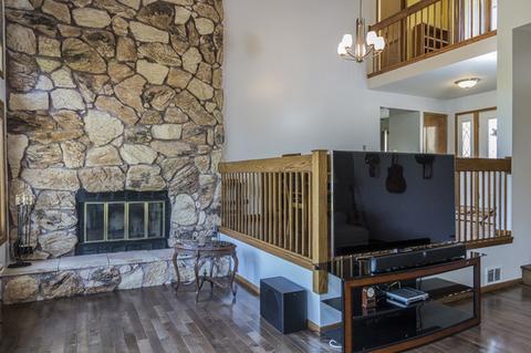 729 Braintree Ln, Bartlett, IL 60103 photo 4