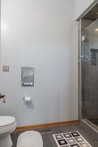 729 Braintree Ln, Bartlett, IL 60103 photo 18