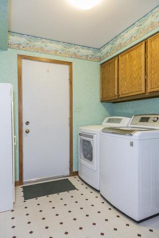 729 Braintree Ln, Bartlett, IL 60103 photo 13