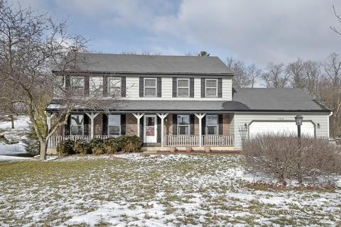1310 Surrey Ln, Algonquin, IL 60102 photo 1