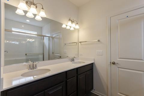 16052 S Selfridge Cir, Plainfield, IL 60586 photo 11