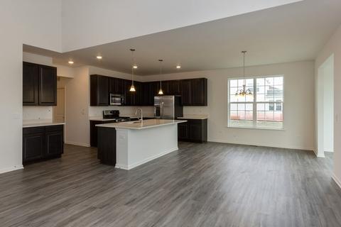 16052 S Selfridge Cir, Plainfield, IL 60586 photo 4