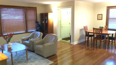 414 S Williston St, Wheaton, IL 60187 photo 2