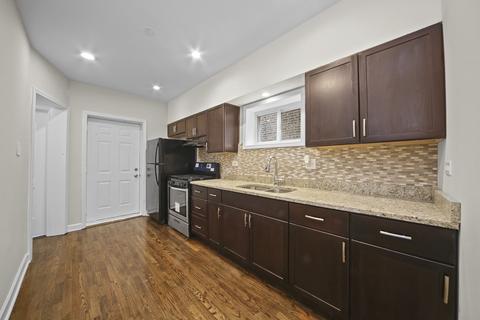 7629 S Kingston Ave, Chicago, IL 60649 photo 14