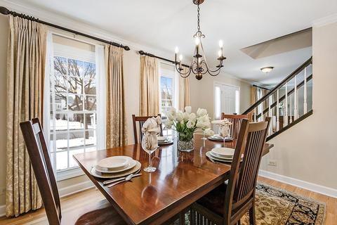 1205 Cobblers Xing, Elgin, IL 60120 photo 3