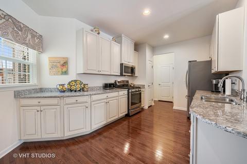 12908 White Pine Way, Plainfield, IL 60585 photo 4