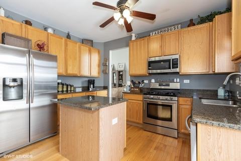 2901 Bliss Ct, Plainfield, IL 60586 photo 5