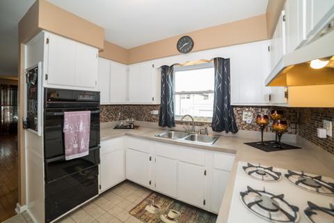363 E 90th St, Chicago, IL 60619 photo 6