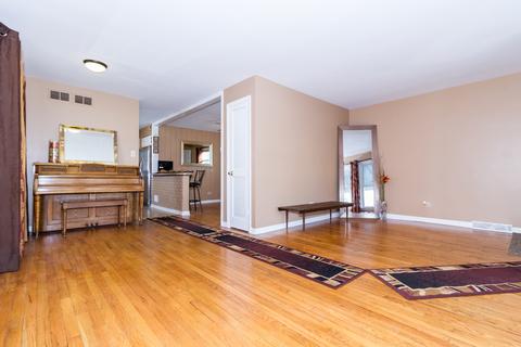 363 E 90th St, Chicago, IL 60619 photo 3
