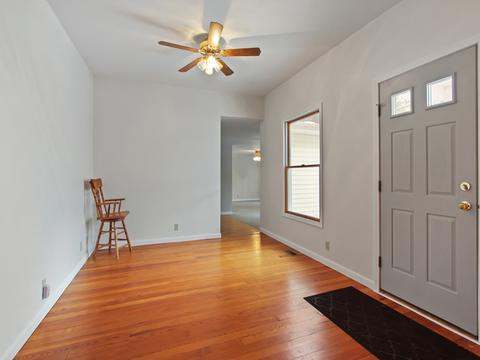 380 E Second St, El Paso, IL 61738 photo 9