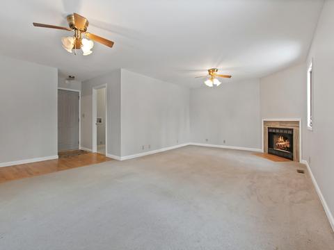 380 E Second St, El Paso, IL 61738 photo 4