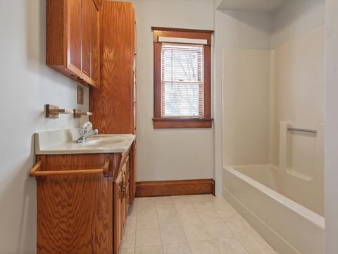 380 E Second St, El Paso, IL 61738 photo 17