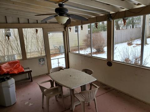 6419 Maple Ave, Spring Grove, IL 60081 photo 9