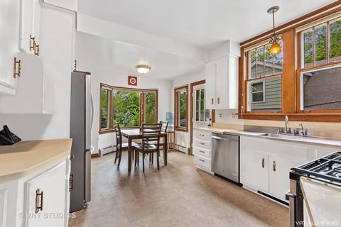 718 E Liberty Dr, Wheaton, IL 60187 photo 10