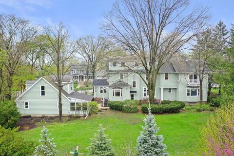 718 E Liberty Dr, Wheaton, IL 60187 photo 4