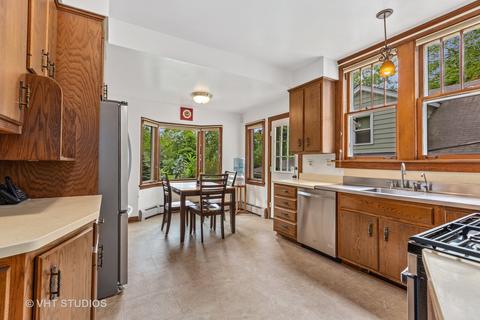 718 E Liberty Dr, Wheaton, IL 60187 photo 13