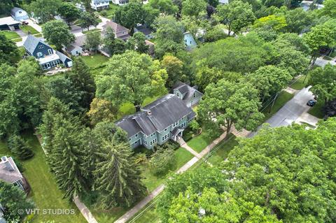 718 E Liberty Dr, Wheaton, IL 60187 photo 2