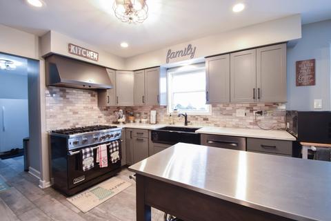 1802 Brighton Ln, Plainfield, IL 60586 photo 9