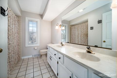 534 Hevern Dr, Wheaton, IL 60189 photo 20