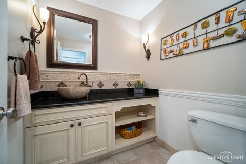 534 Hevern Dr, Wheaton, IL 60189 photo 21