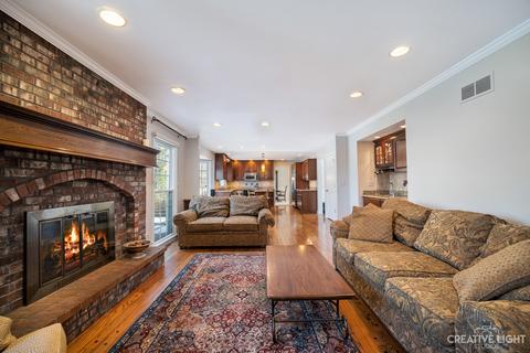 534 Hevern Dr, Wheaton, IL 60189 photo 11