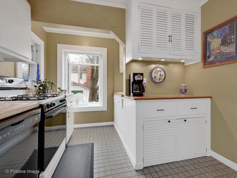 207 S Prospect St, Wheaton, IL 60187 photo 7