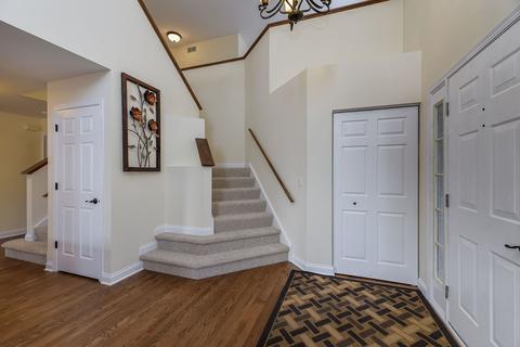 3113 Bennett Pl, Aurora, IL 60502 photo 2