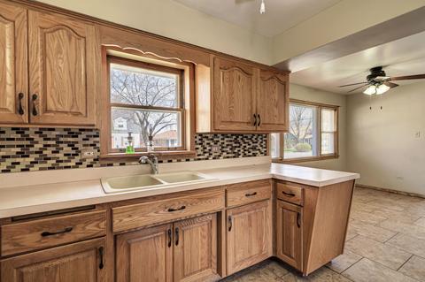 5801 Prospect Ave, Berkeley, IL 60163 photo 10